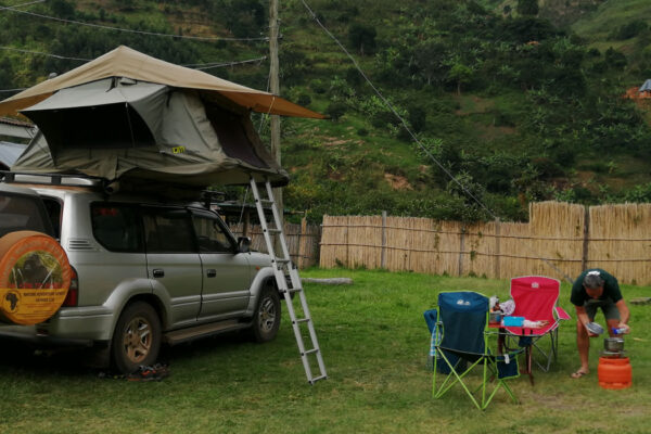 Landcruiser with Rooftop tent
